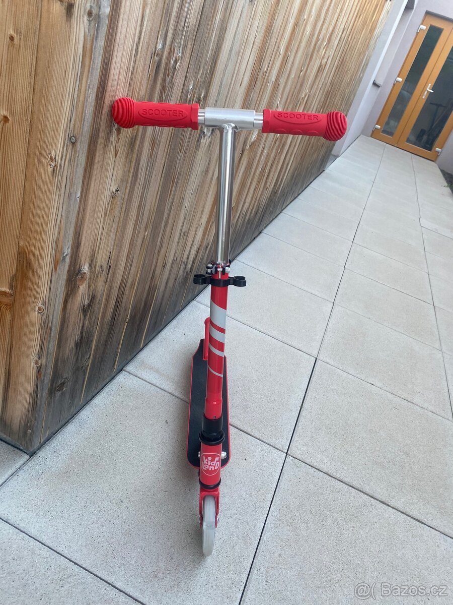 🛴 Prodám dětskou koloběžku