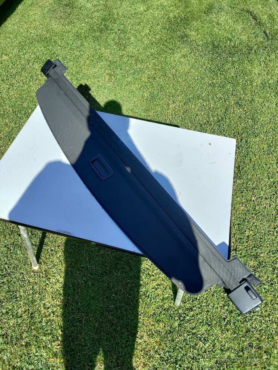 Roleta kufru Golf IV