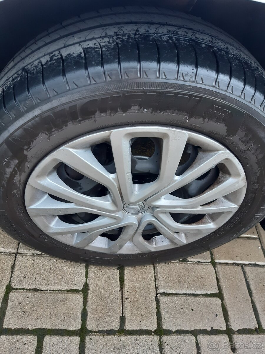 Kola 5 x 108 + Letni pneu 206/60/16