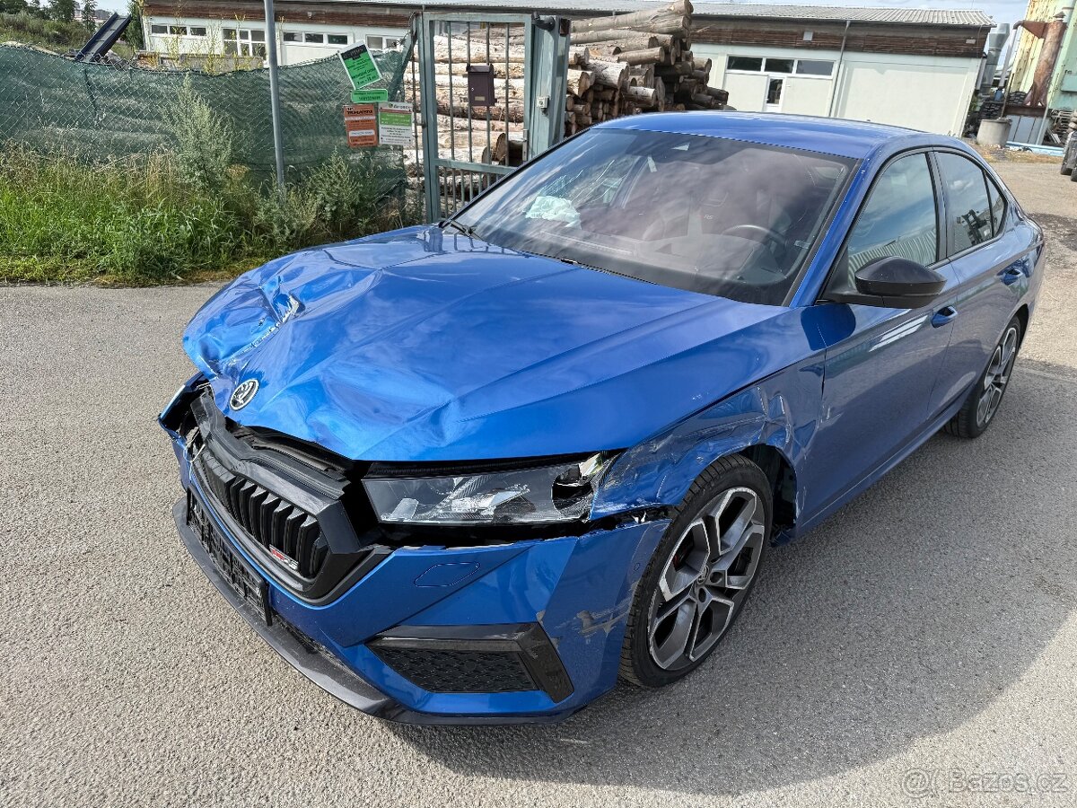 Škoda octavia VRS 2.0tdi 147kw rv:2022/9 havarované