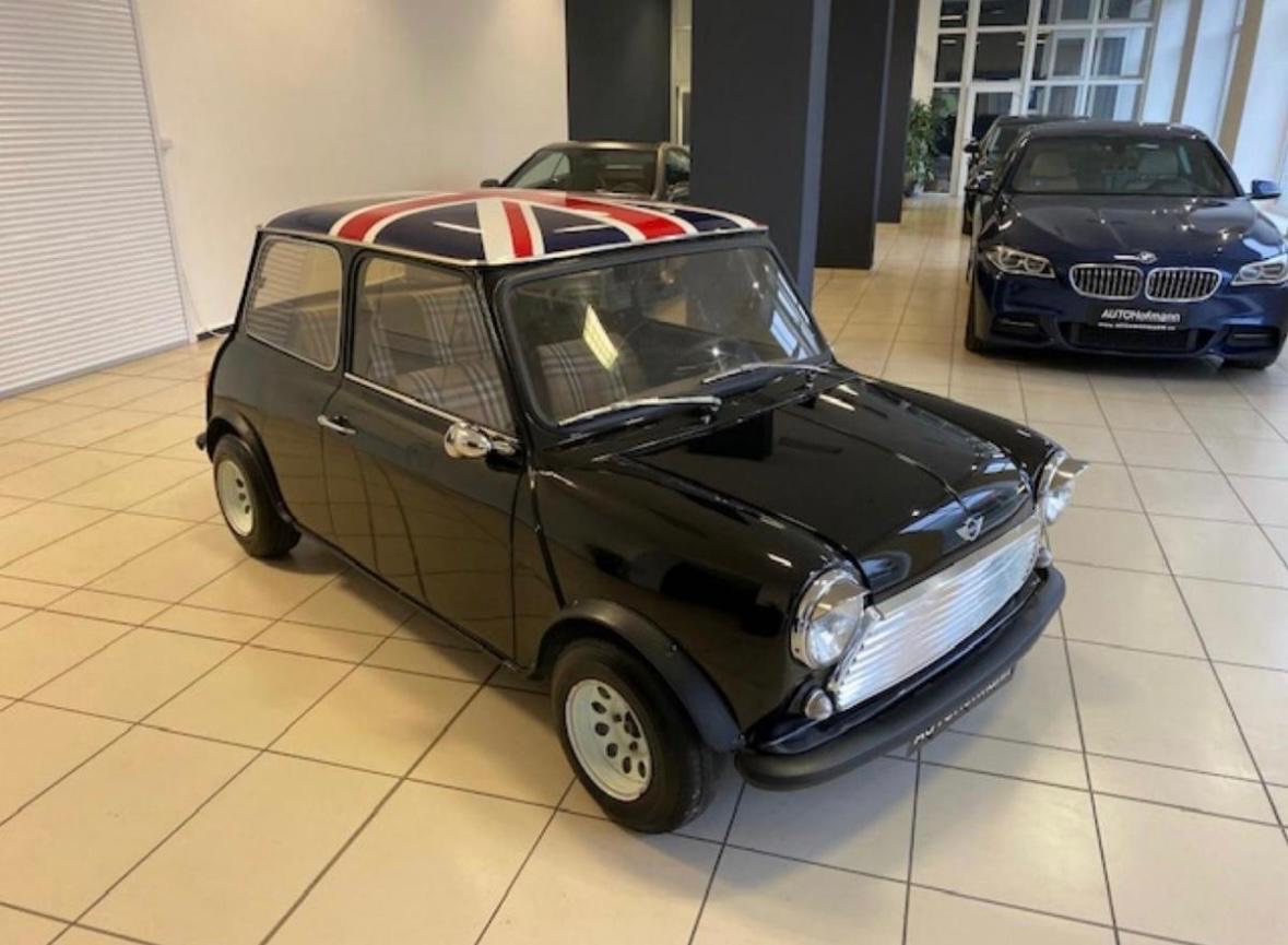 Austin Mini cooper oné Special 1100cc 1977 Auto po kompletní