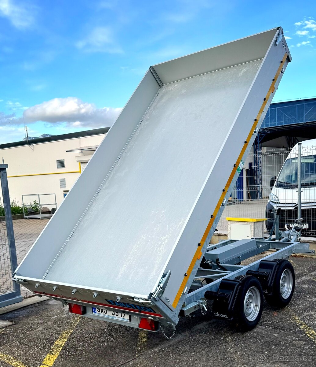 3.5t Přívěs hydr. sklopný do 3 stran + pachtová nástavba