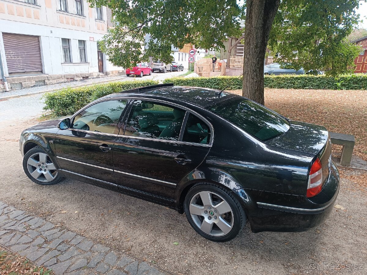 Škoda Superb 2.5Tdi 120kW Laurin & Klement