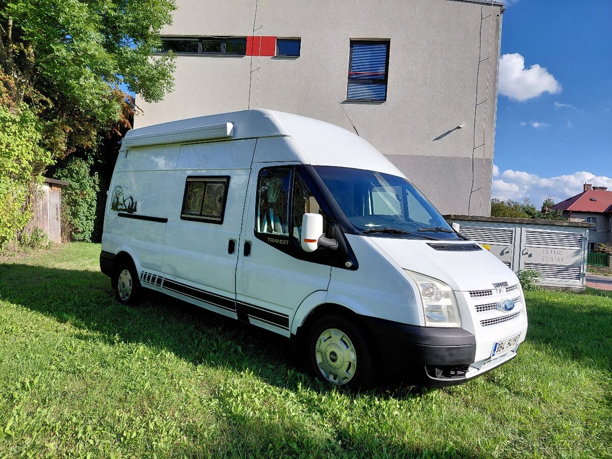 Obytný Ford Transit 2.2TDCi 2010 Markyza,spaní,Kuchyn