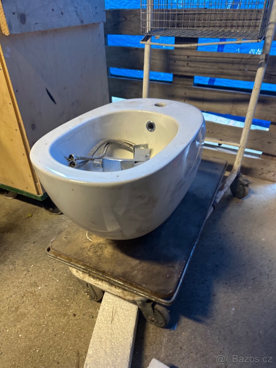 Bidet