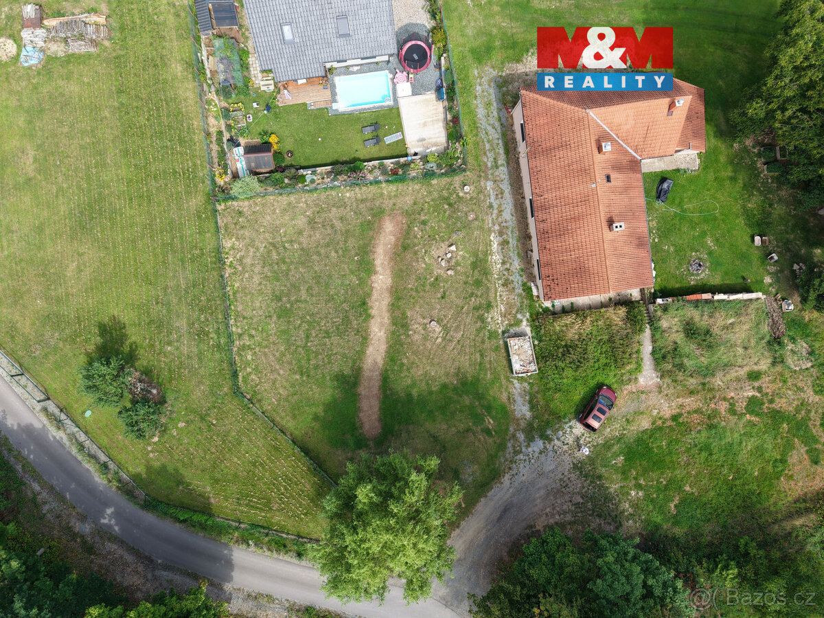 Prodej pozemku k bydlení, 586 m², Bystřice