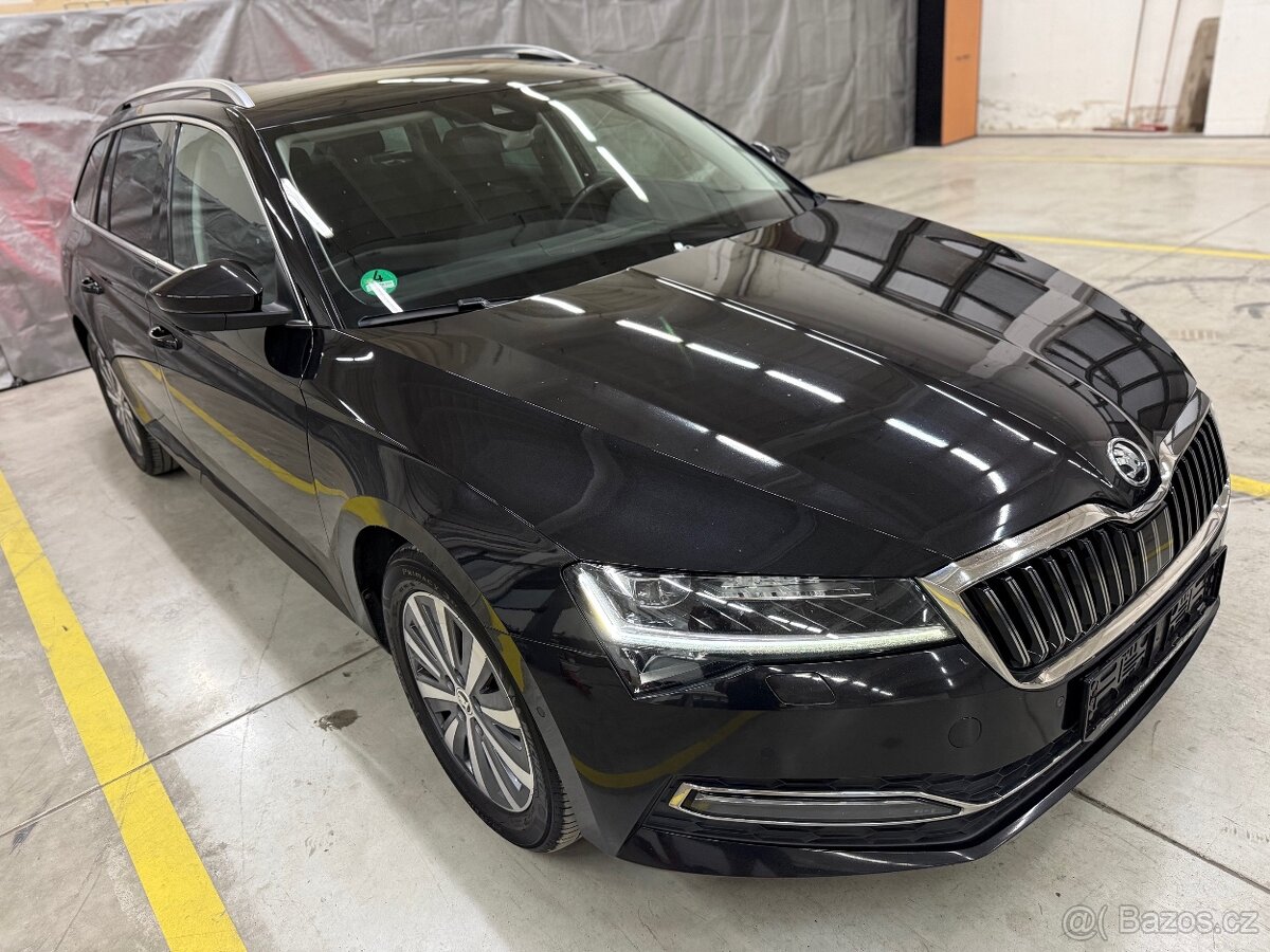 Superb kombi Style Virtual Full led po servisu Top stav -DPH