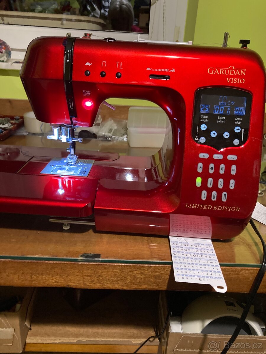 Prodám šicí stroj