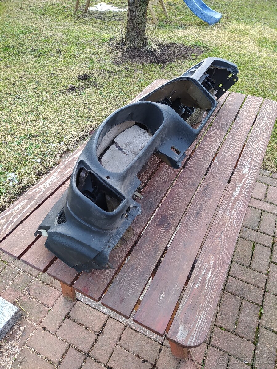 Palubní deska BMW E36