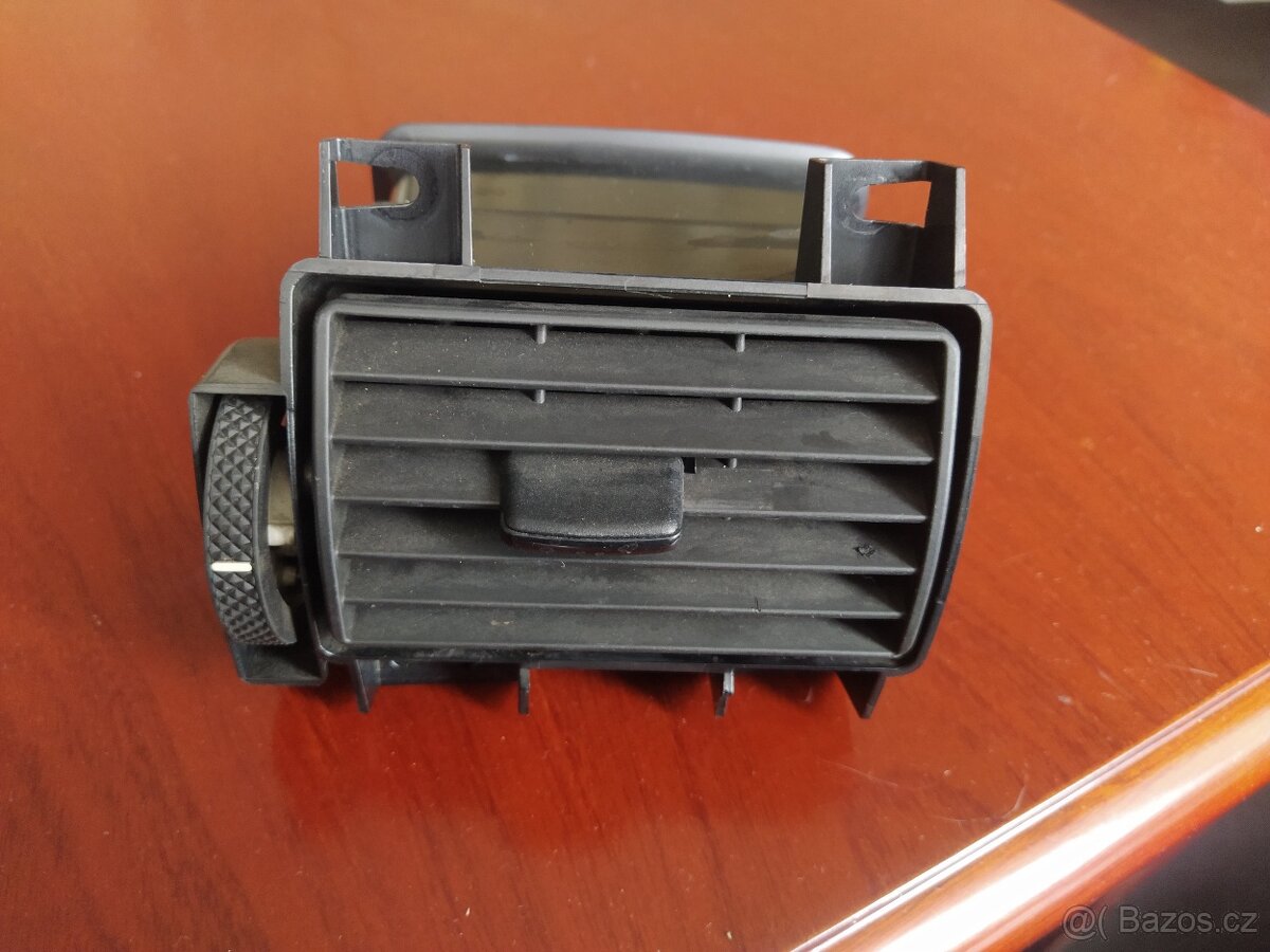 Mřížka a výdech ventilátoru Ford Transit 6C11-19C682-AC