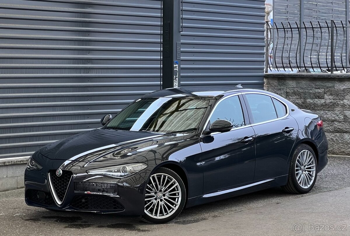 Alfa Romeo Giullia 132 kW, 2.2 JTDm 132 kW, KŮŽE, MANUÁL