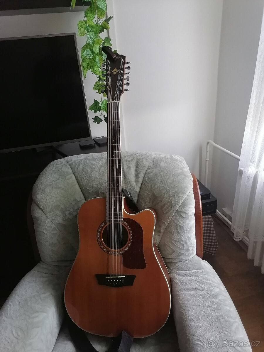12ti strunná elektroakustická kytara