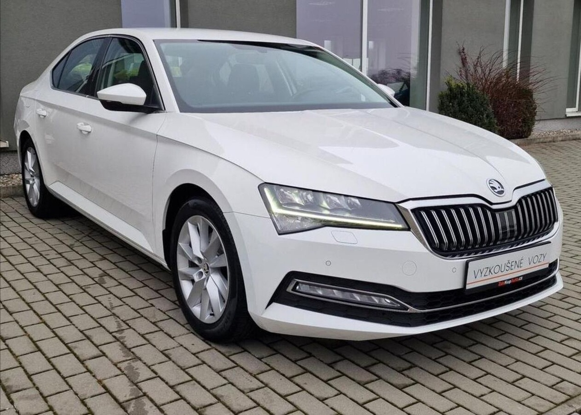 Škoda Superb, 2.0 TDI 110kW Style DSG,1.Maj