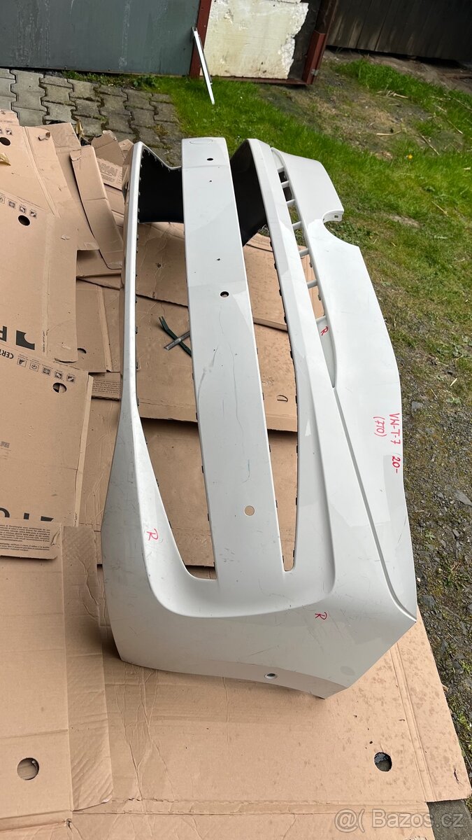 VW multivan nárazník 6 senzorů 7T0807221C