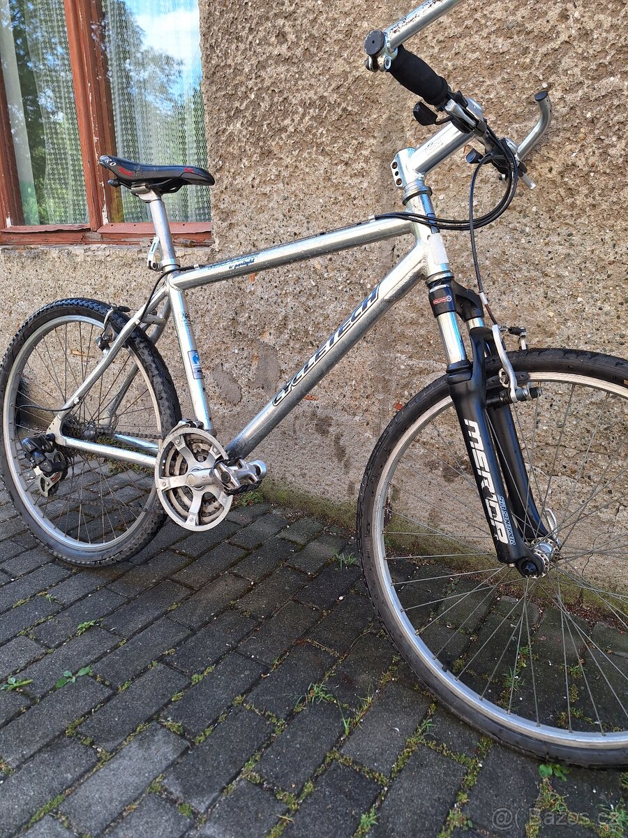 Alu rám-Merida