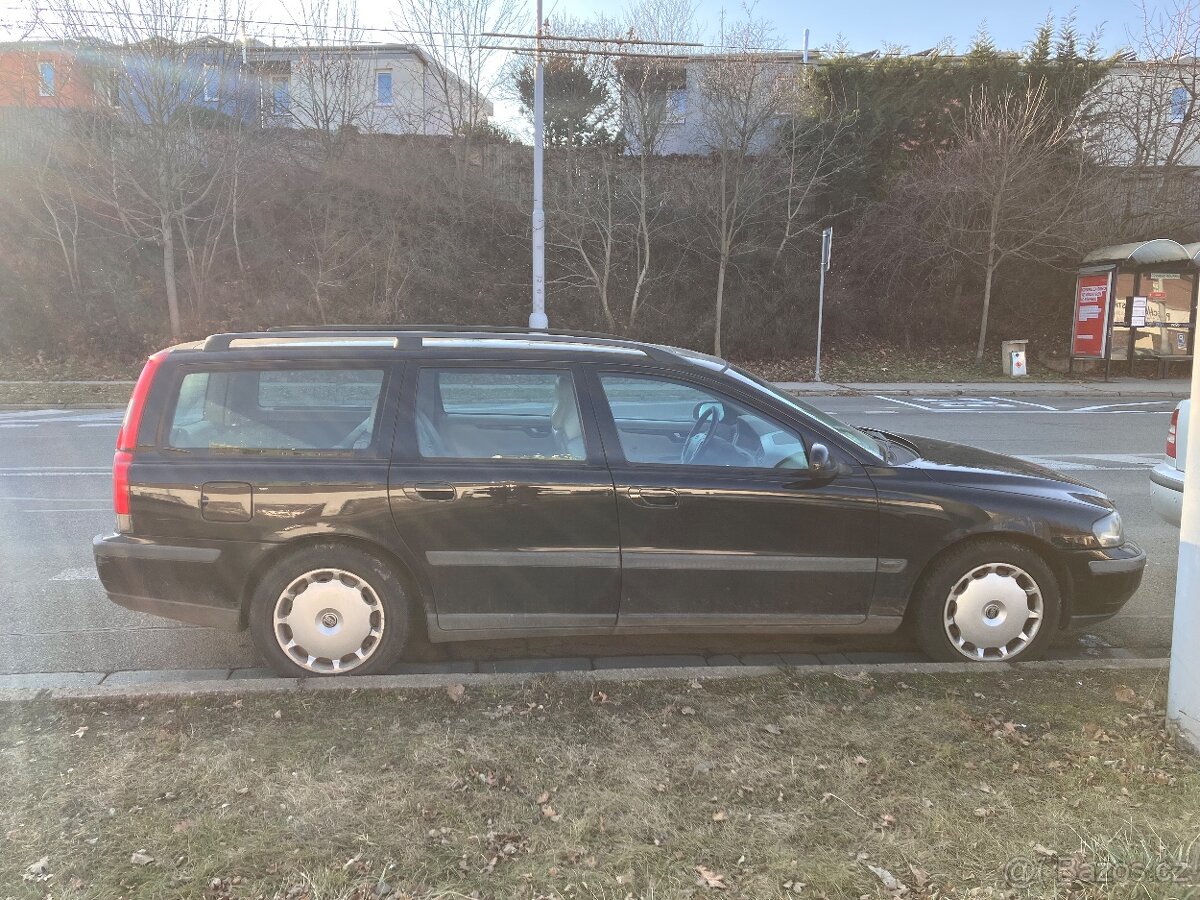 Volvo v70 2.4 D5 120kw