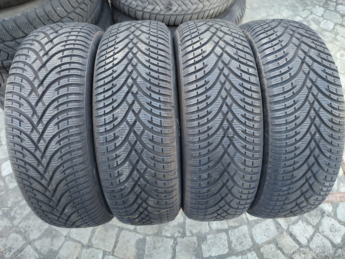 195/65/15 zimni pneu CONTINENTAL a BF GOODRICH 195/65 R15