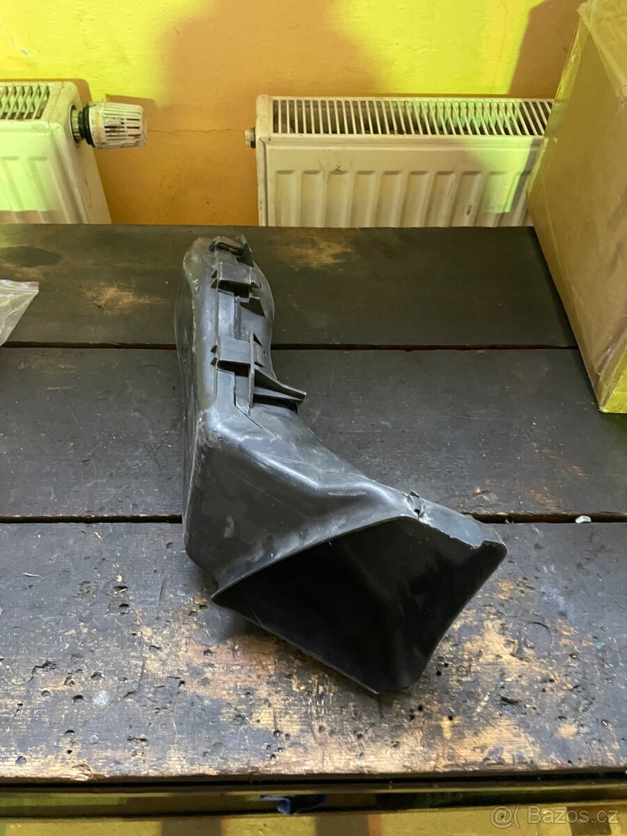 Nádech na brzdy do předního nárazníku bmw e92,e93