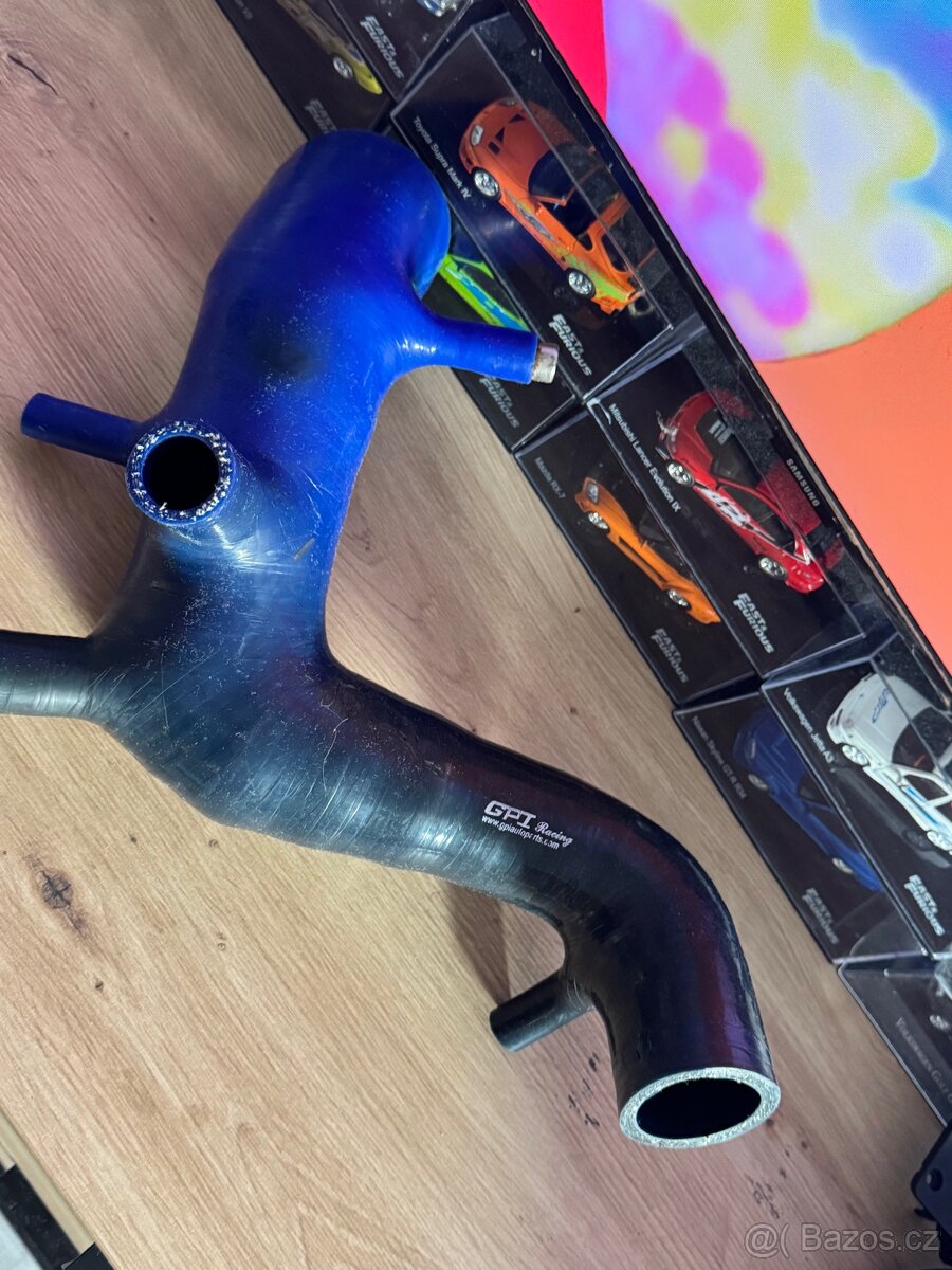 Silikonová hadice sání 1.8t