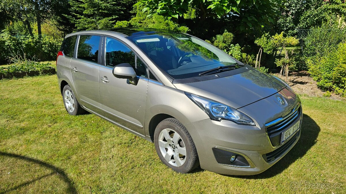 Peugeot 5008 1,6 HDI, 7 míst, tažné, r.v. 2015