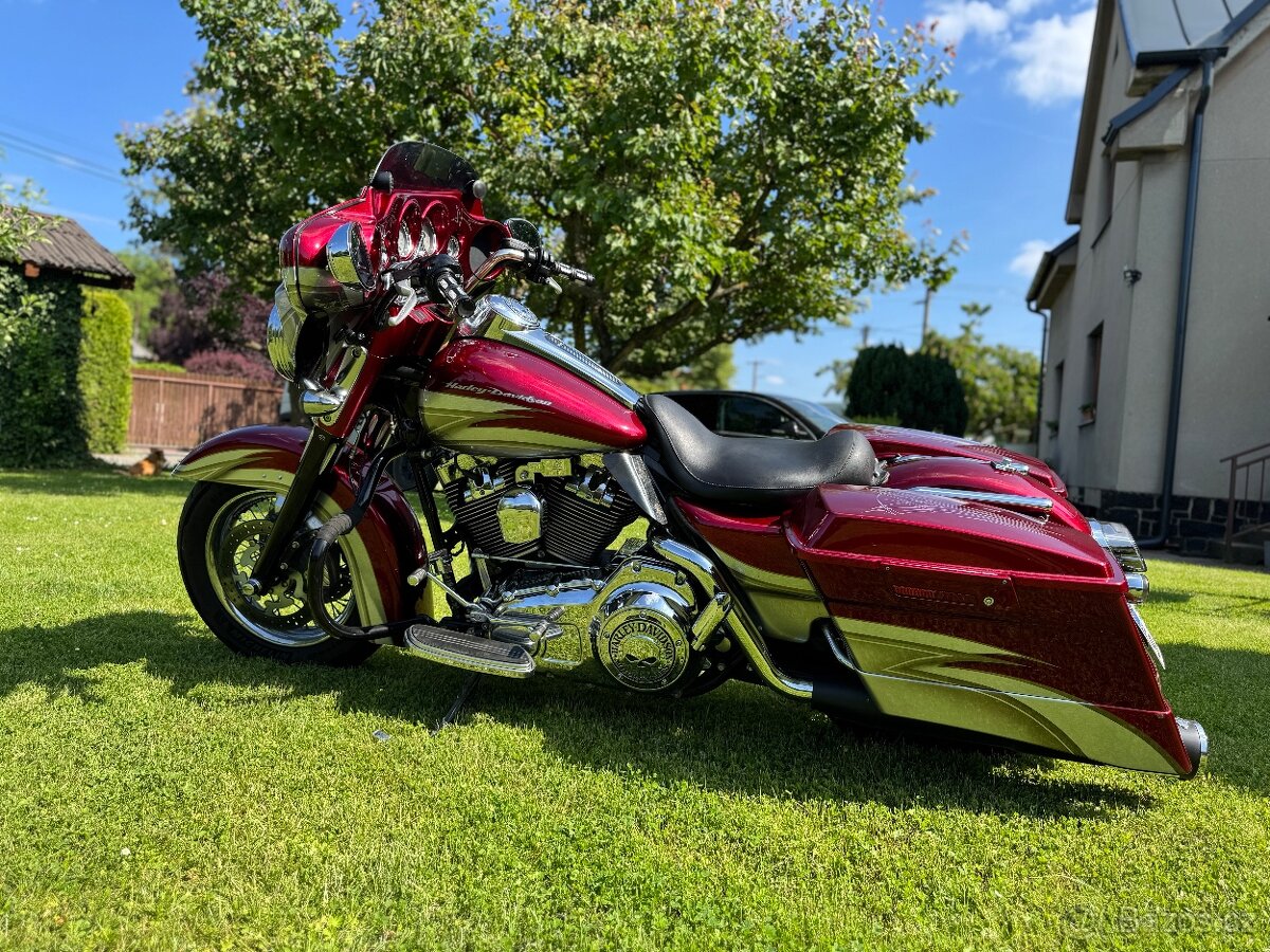 Harley Davidson Flhx