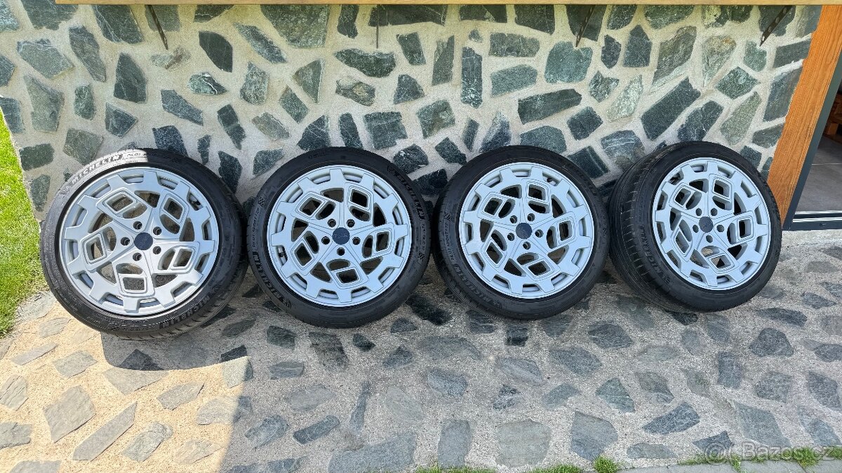 Alu kola Radi8 5x112 8,5x18