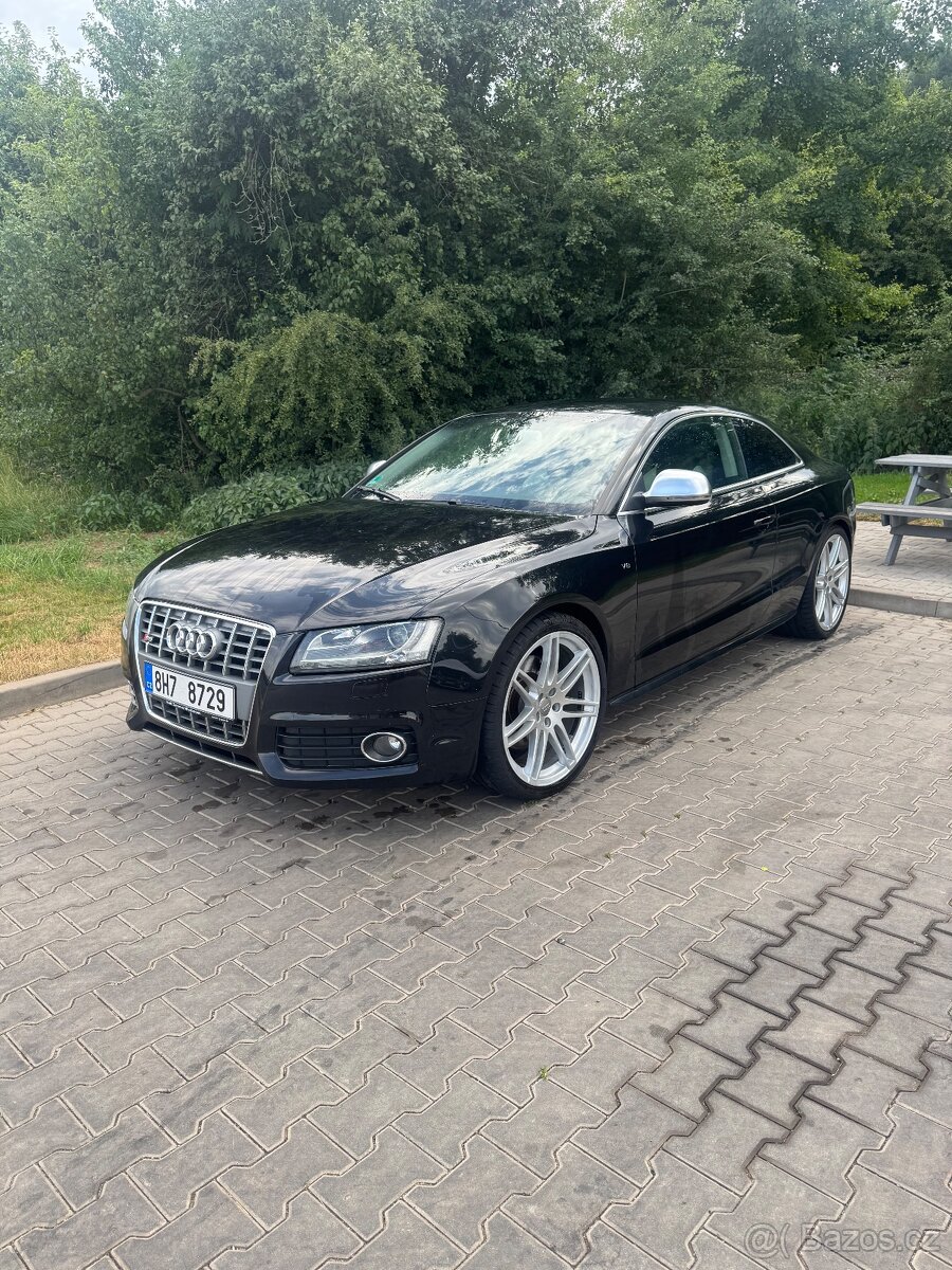 Audi S5 4.2 V8 Quattro | Manuál