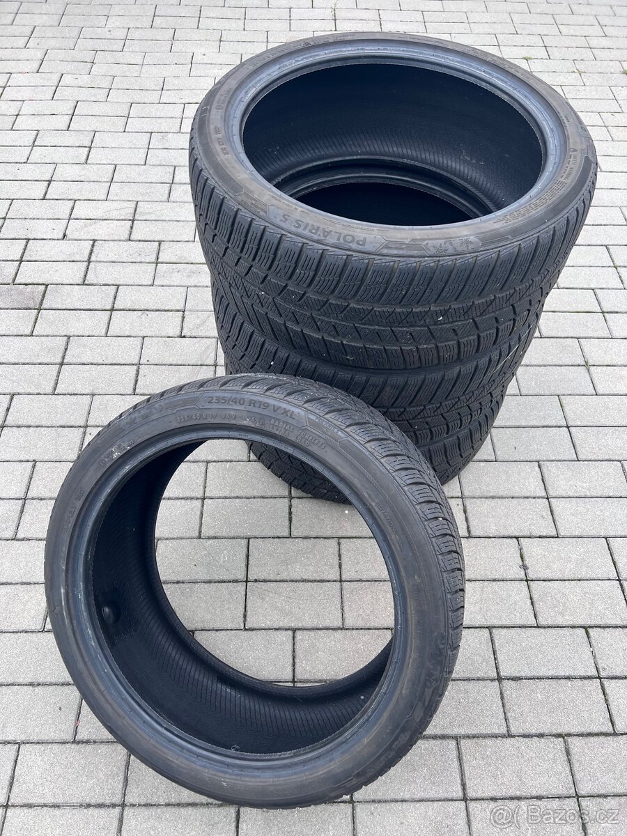 215/50 R18 - 4x zimní Barum 8-9mm, DOT4823