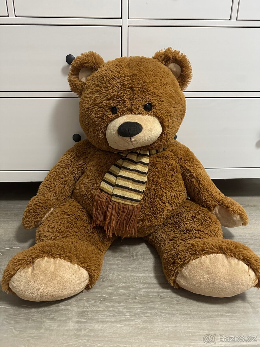 Velký plyšový medvěd 90 cm