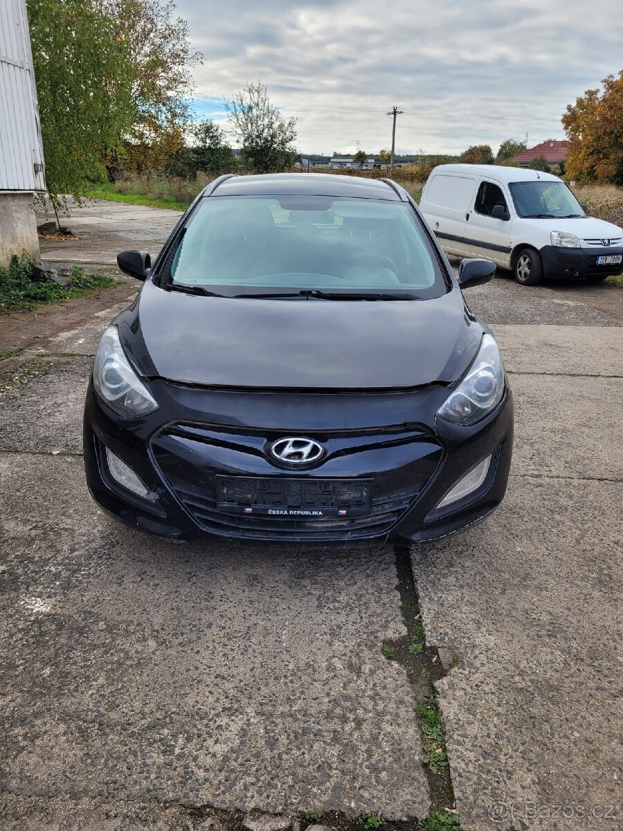 Hyundai i30 veškeré náhradní díly