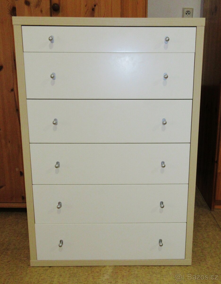 Šuplíková komoda IKEA - Výborný stav