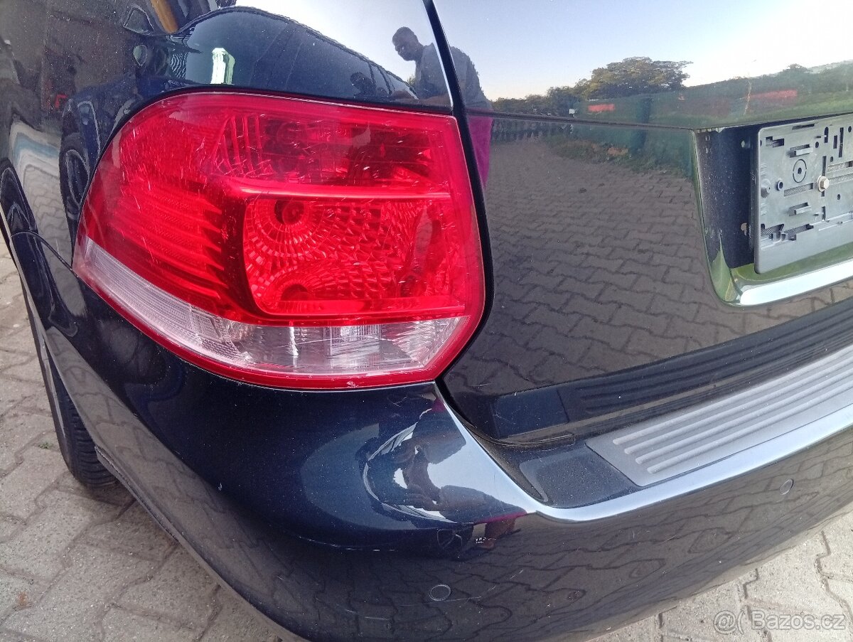 Prodám leve zadní světlo na volkswagen golf 5,6 variant
