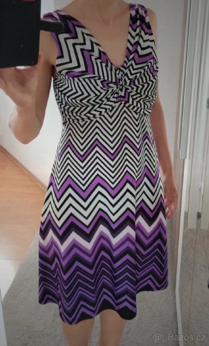 Zajímavé letní šaty, vel. S-M