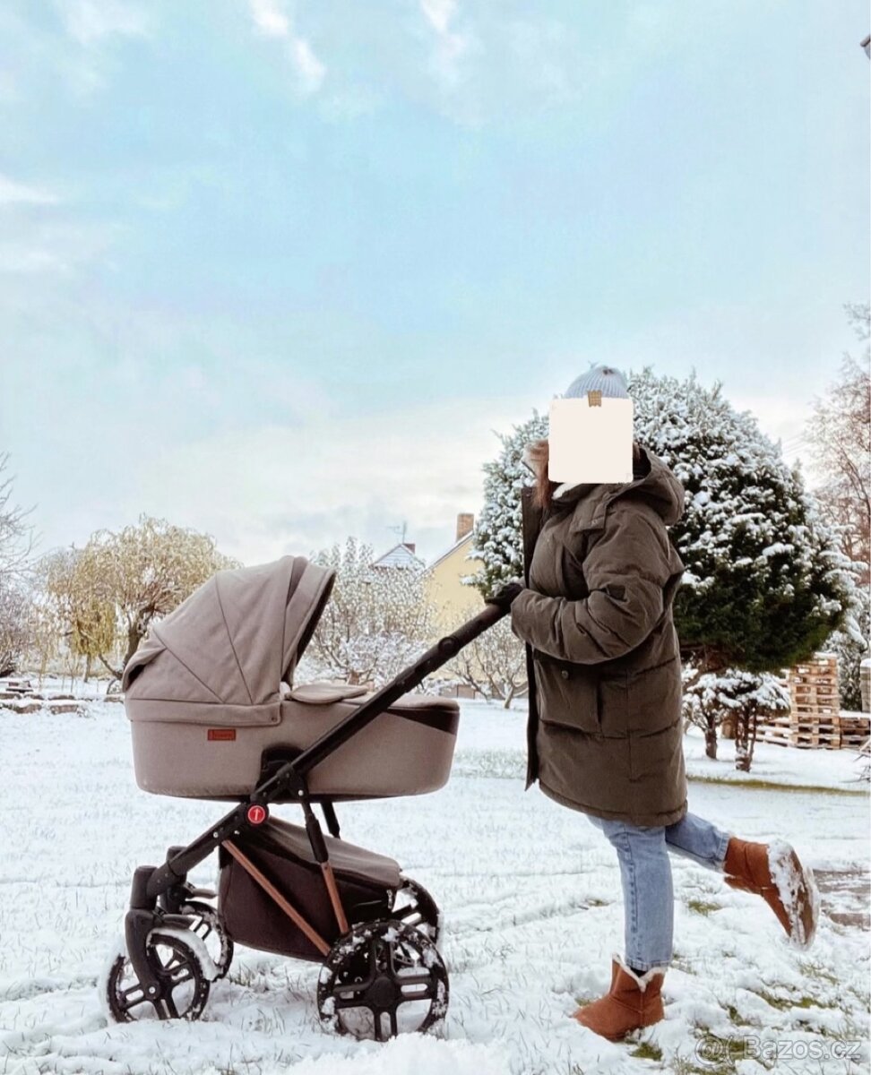 Kočárek 2v1, TUDORE