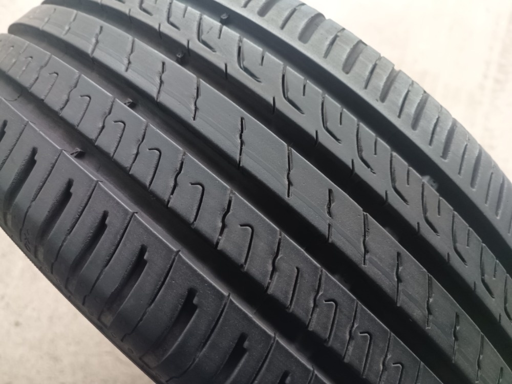 195/55 R15 BARUM (0720)