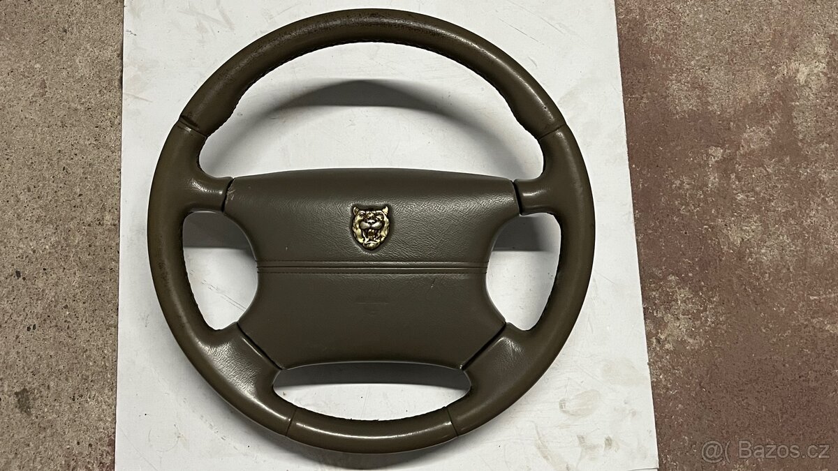 Volant Jaguar xj6 x300