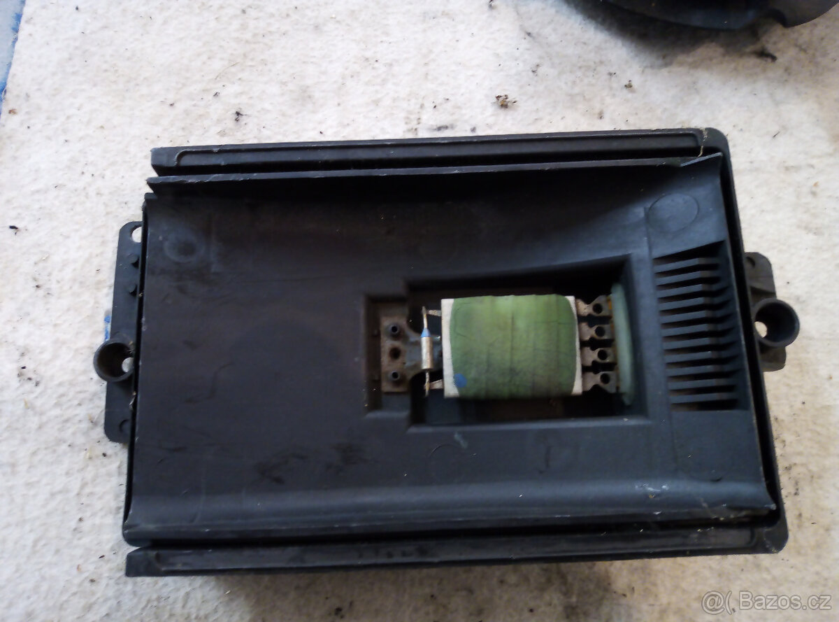 Předřadný odpor topení Octavia I