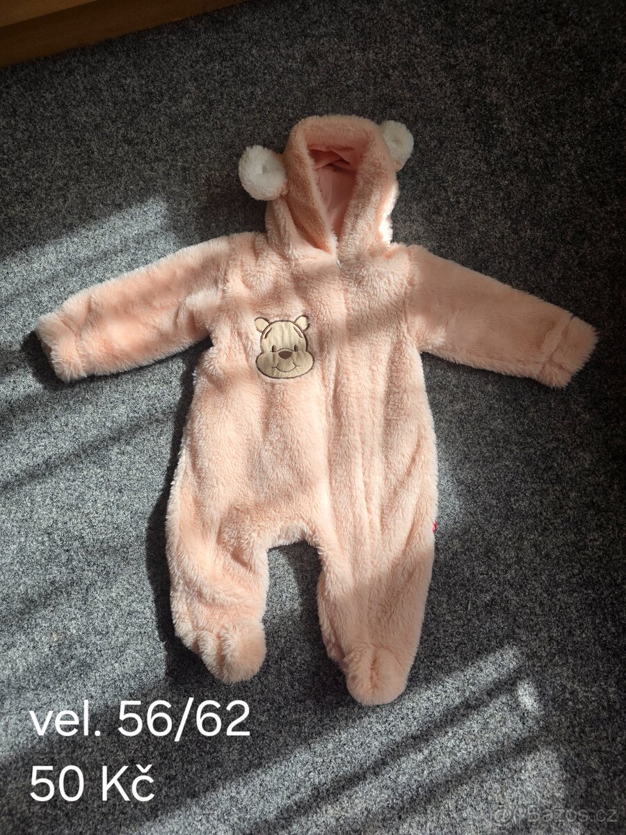 Oblečení pro holčičku