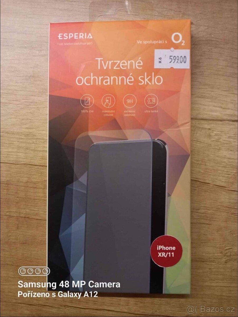 ochranné sklo na iPhone 11