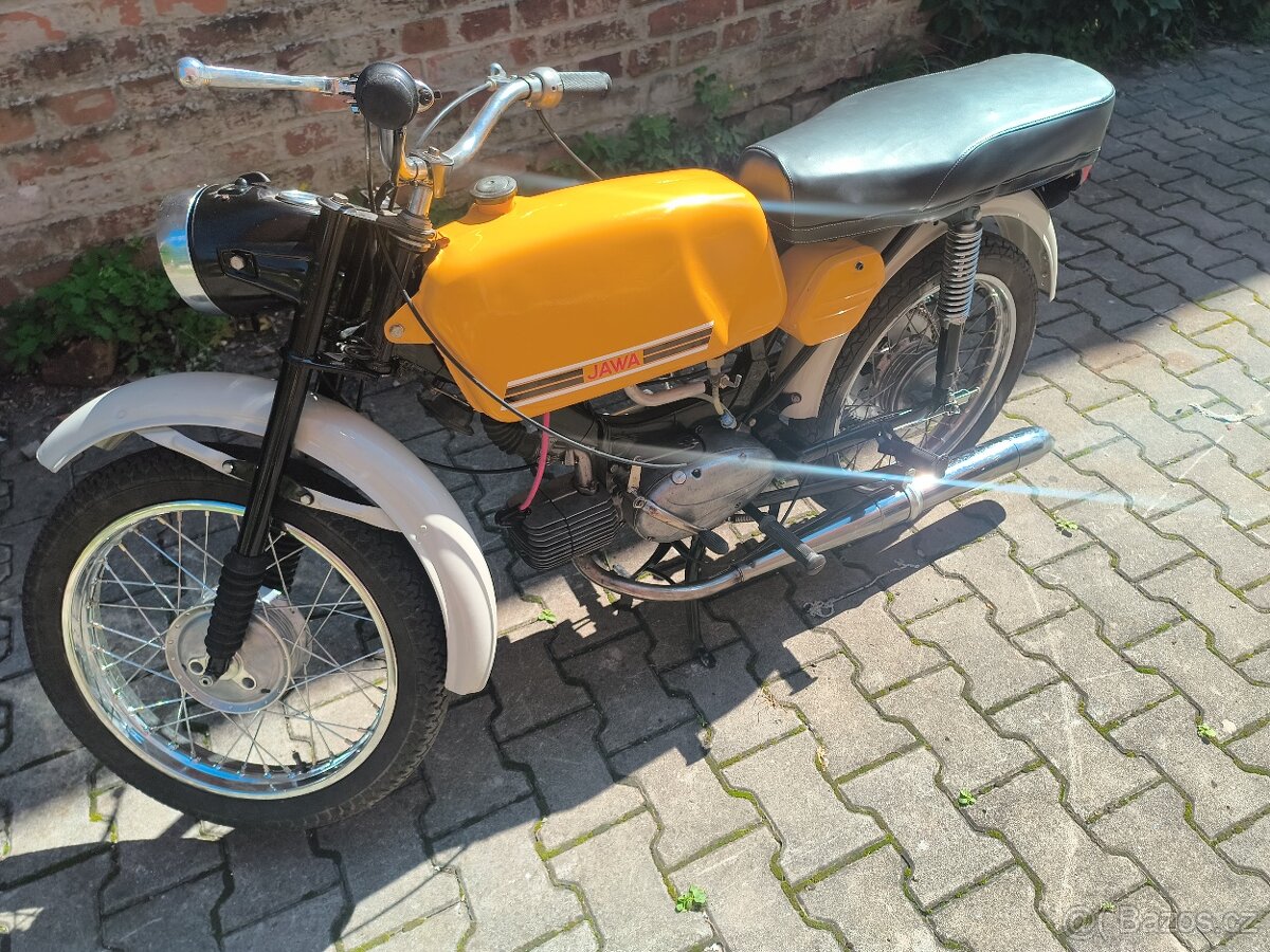 Jawa 23 mustang