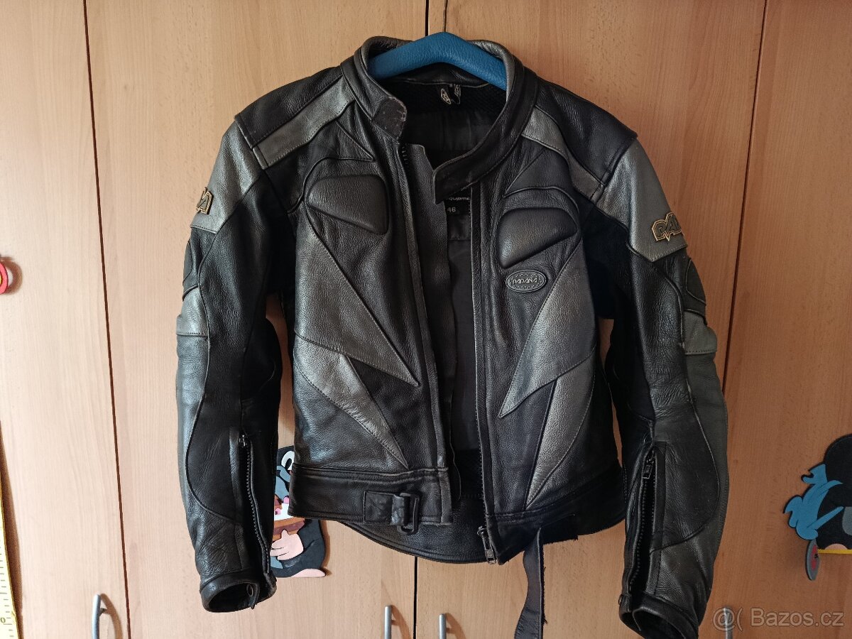 Kožená kombinéza