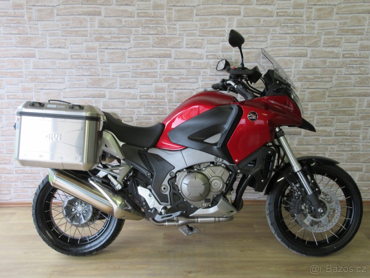 Honda VFR1200X Crosstourer 1.majitel, servisní kniha