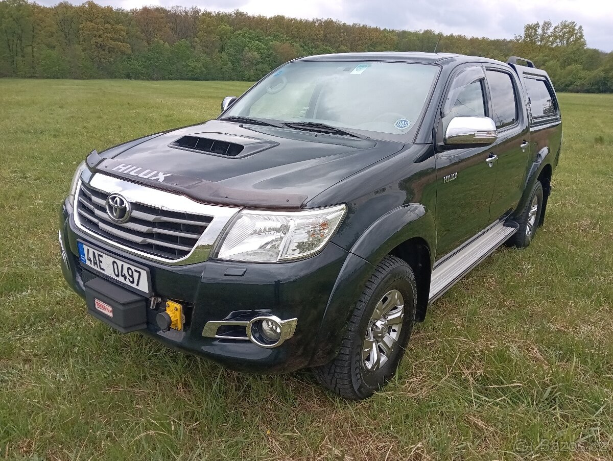 TOYOTA HILUX KUN25 7/2014 2,5 manuál