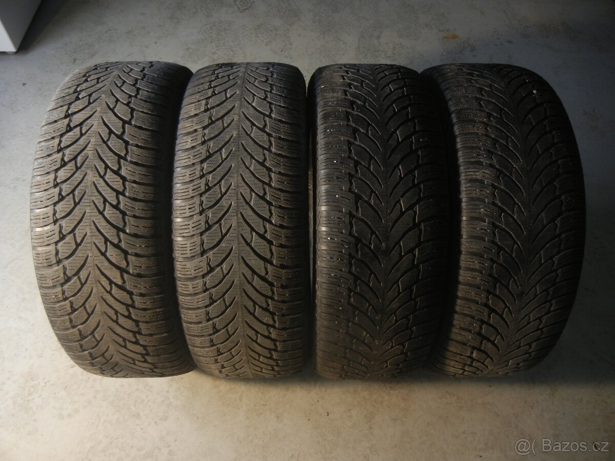 Zimní pneu Nokian 235/50R19