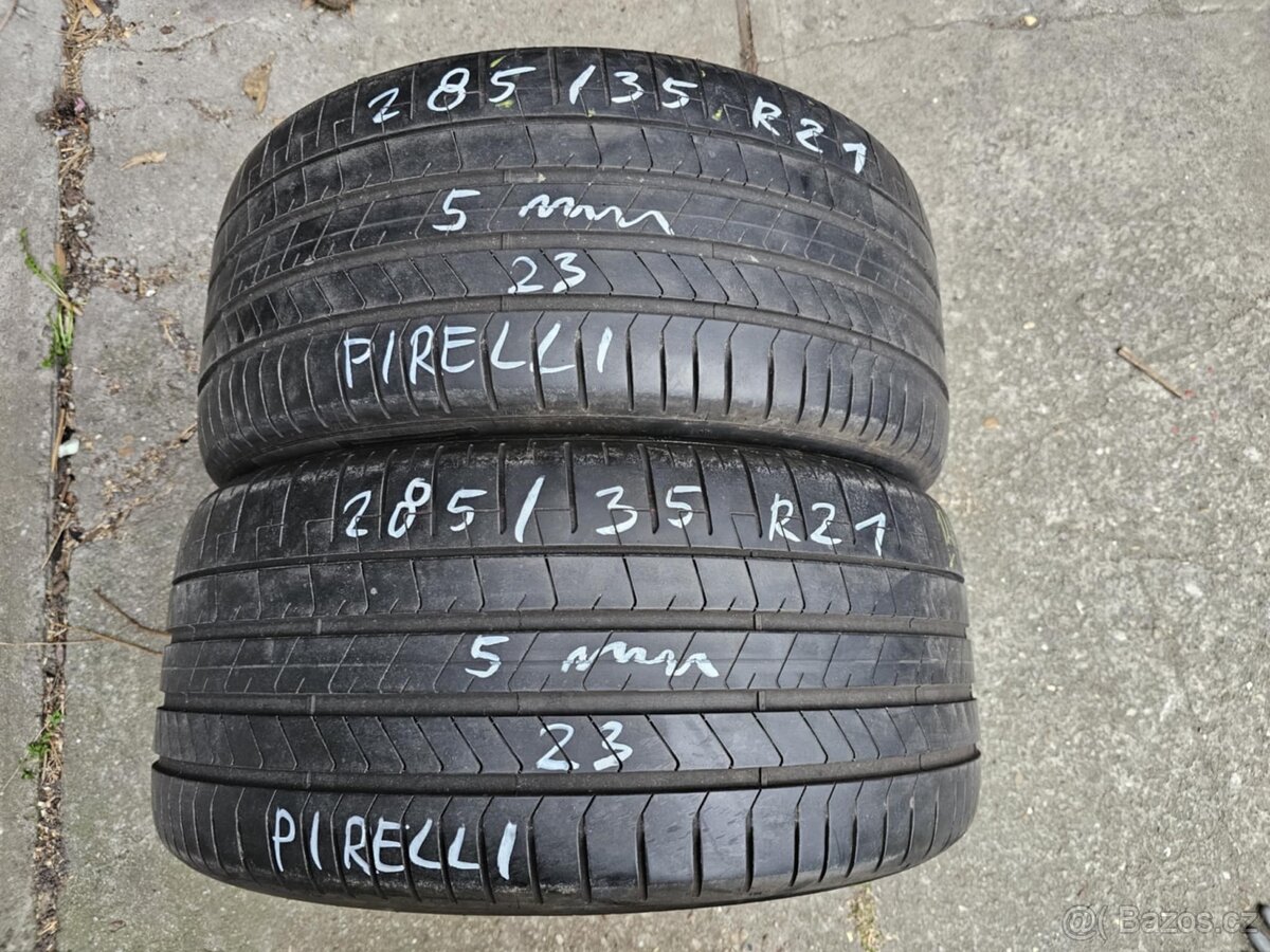 Letní pneu 2x285/35 R21 Pirelli