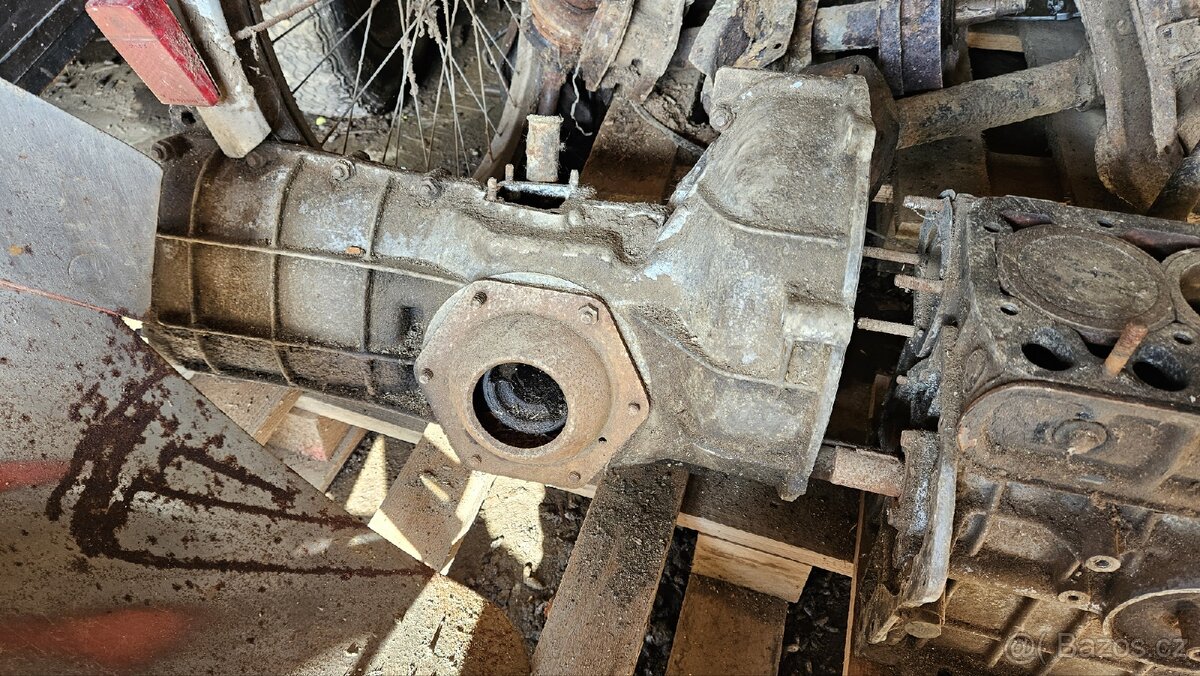 Motor, osa, poloosa