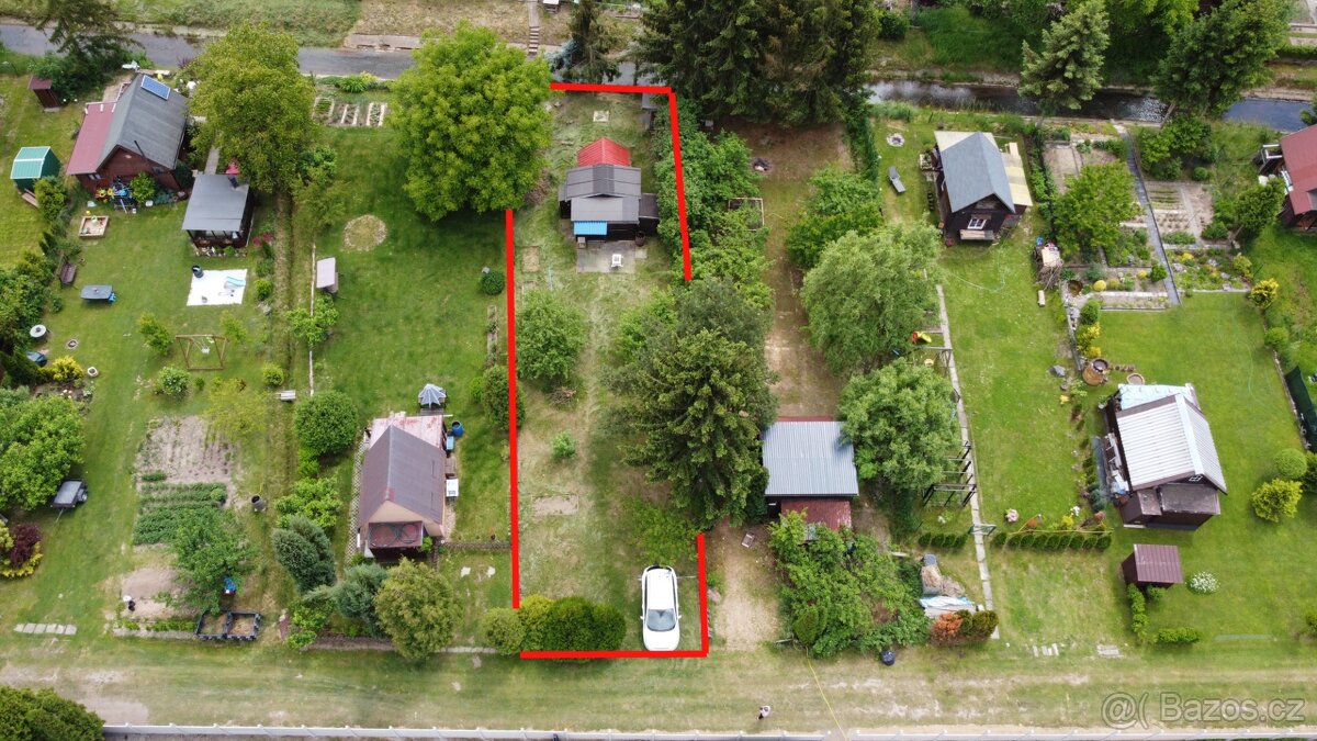 Pronájem chaty 20 m2 se zahrádkou 360 m2, Kralupy nad Vltavo