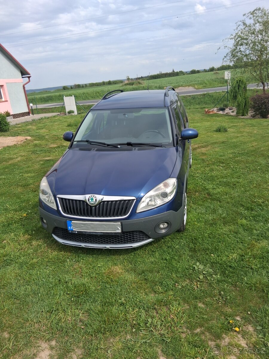 Škoda roomster scout 1.2 tsi