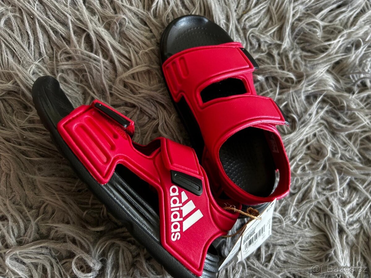 Adidas sandálky 30