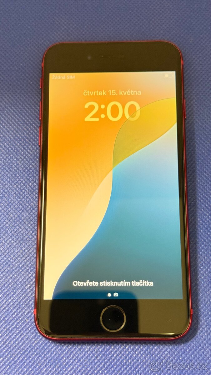 iPhone SE2020 128GB Red, pěkný stav